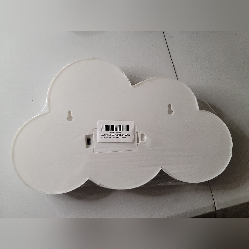 Cloud Shaped LED Night Light - White-Battery Powered - Picture 3 of 5